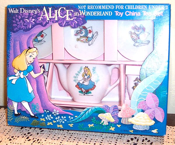 Alice in Wonderland Miniature Tea Set - Disney Collectible Toys