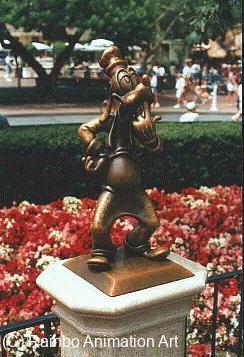 Goofy Partners Statue