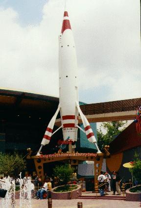 Moonliner in Disneyland